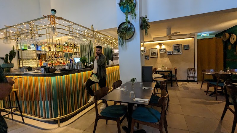 Topika Meze Bar