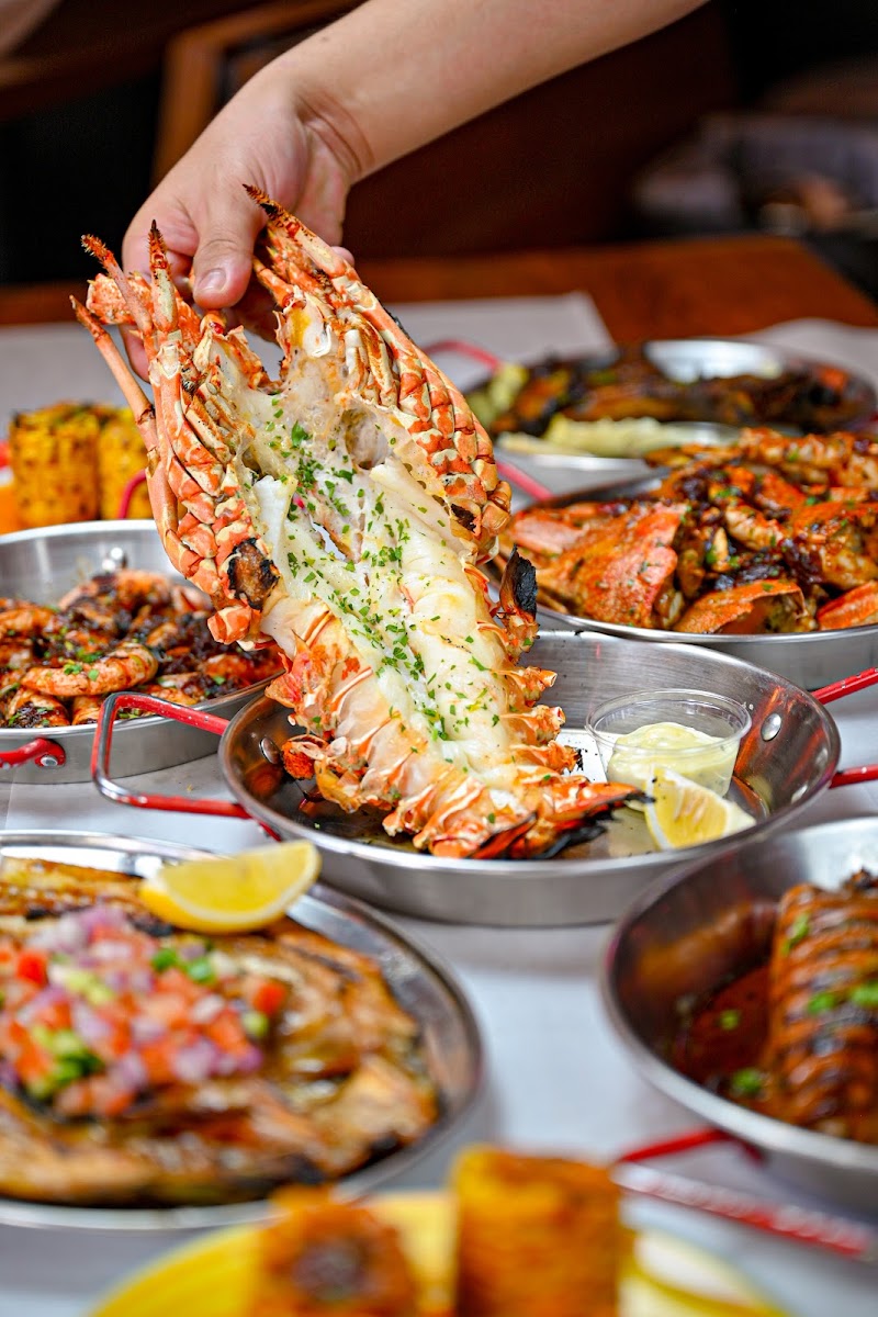 Dampa Seafood Grill - Dubai