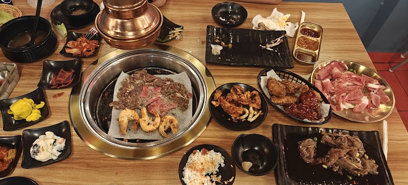 Mukbang Shows Restaurant Korean BBQ And Seafood - Muroor Branch
