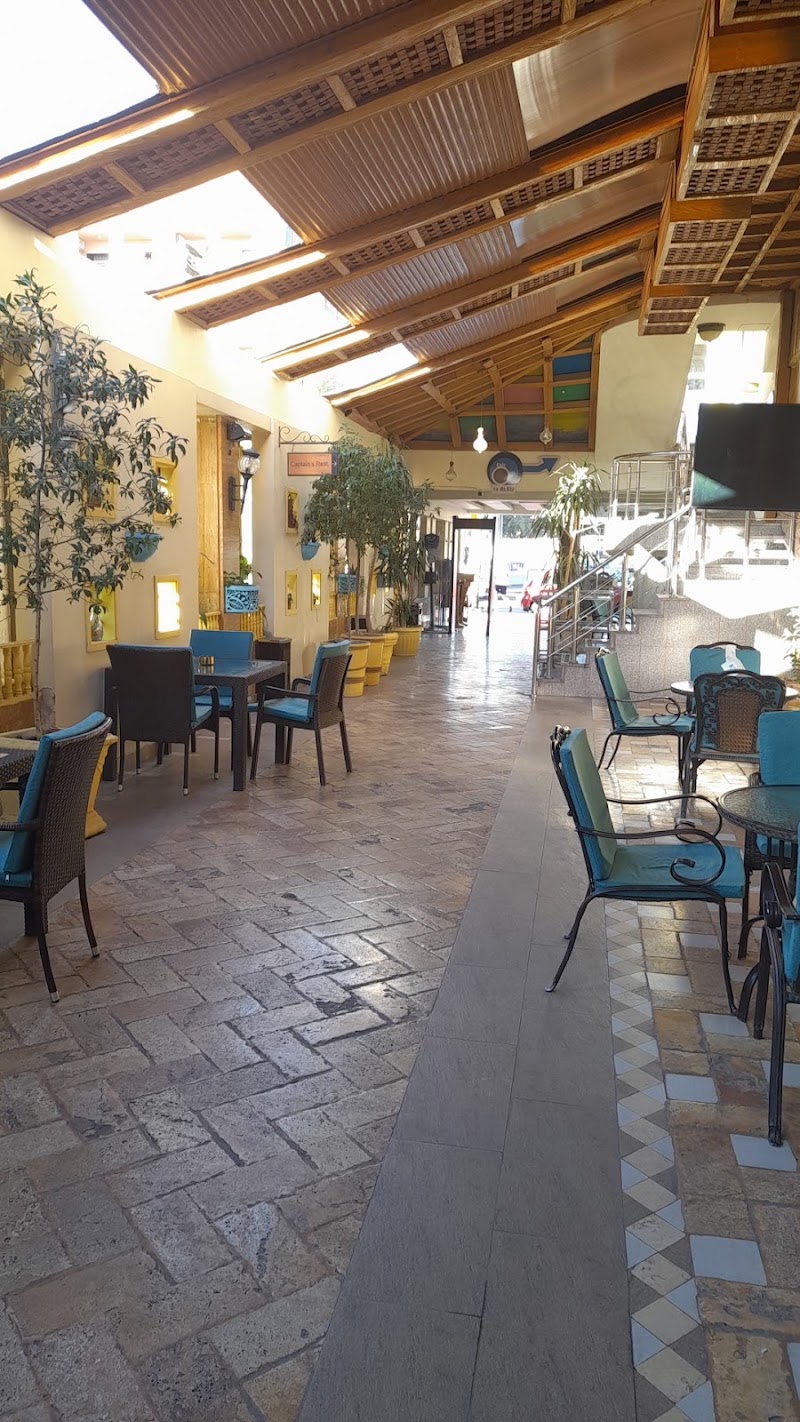 Captain`s Restaurant - Aqaba