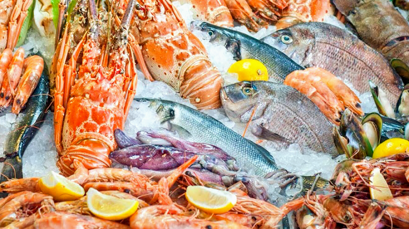 Fares Seafood Restaurant Old Market al-shaba مطعم فارس للماكولات البحرية