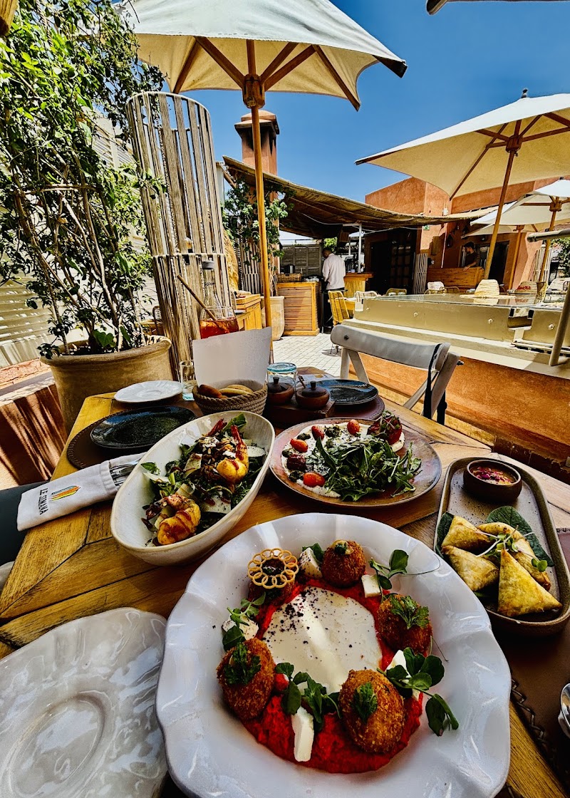 Le Slimana Restaurant & Rooftop
