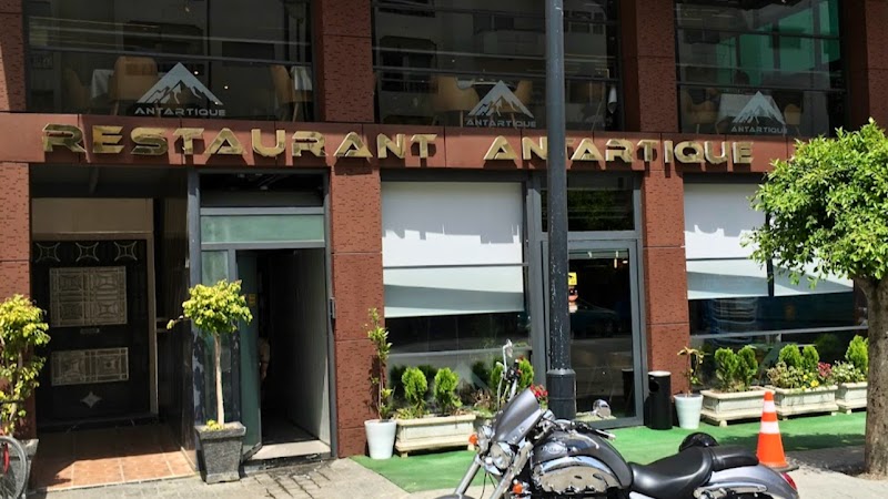 Seafood restaurants in Tangier