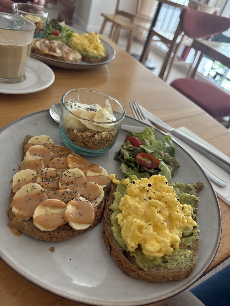 Alma Kitchen & Coffee