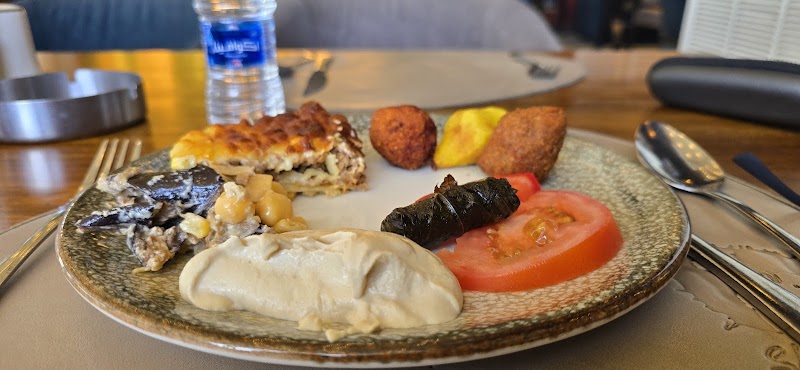 Shmesani Restaurant