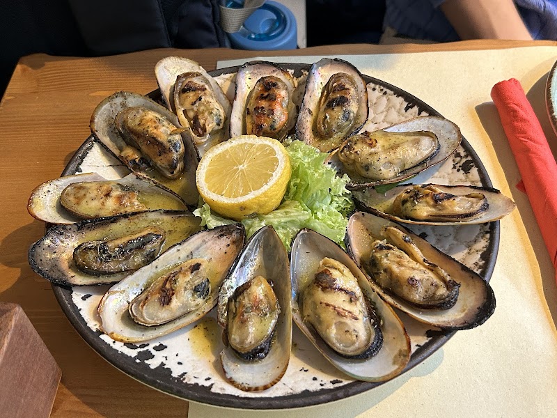 Pelican Kipos cafe and wine restaurant