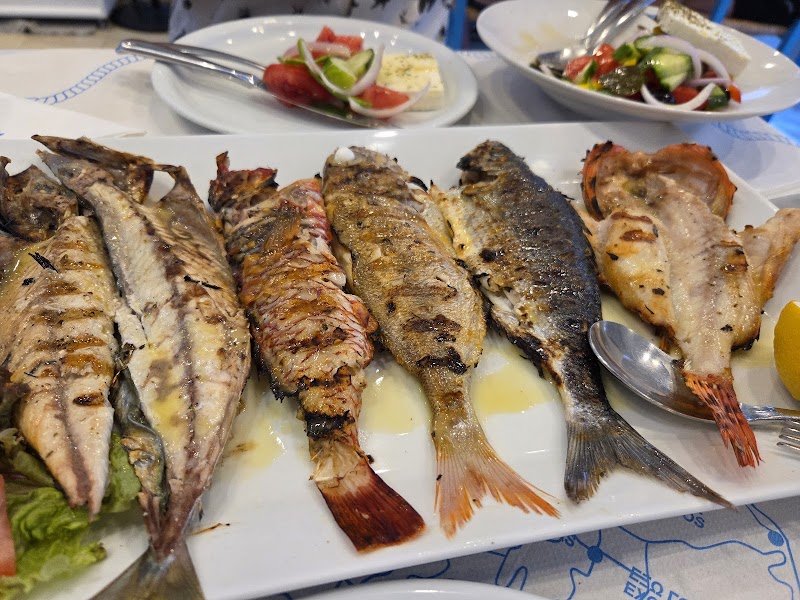 Fratzeskos Perissa Santorini