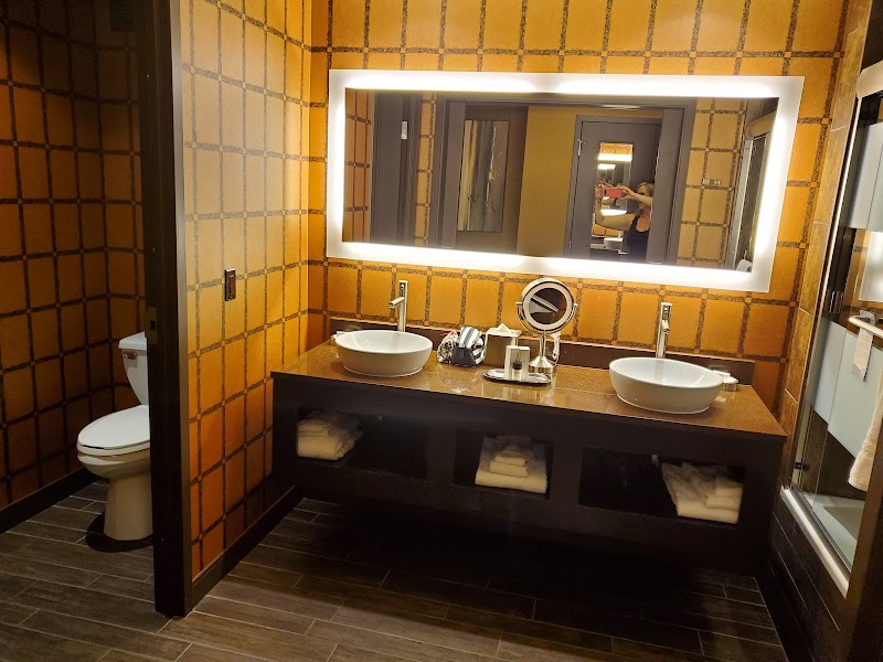 Golden Nugget Las Vegas Hotel & Casino