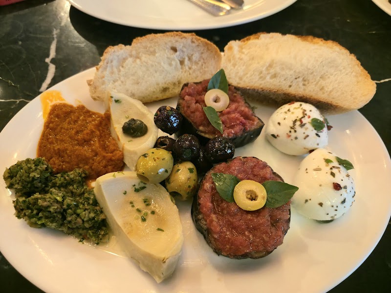 Famiglia Mancini Trattoria