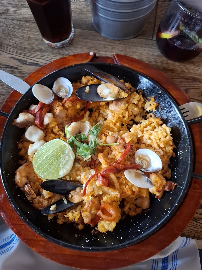 Central Cevichería av. 19