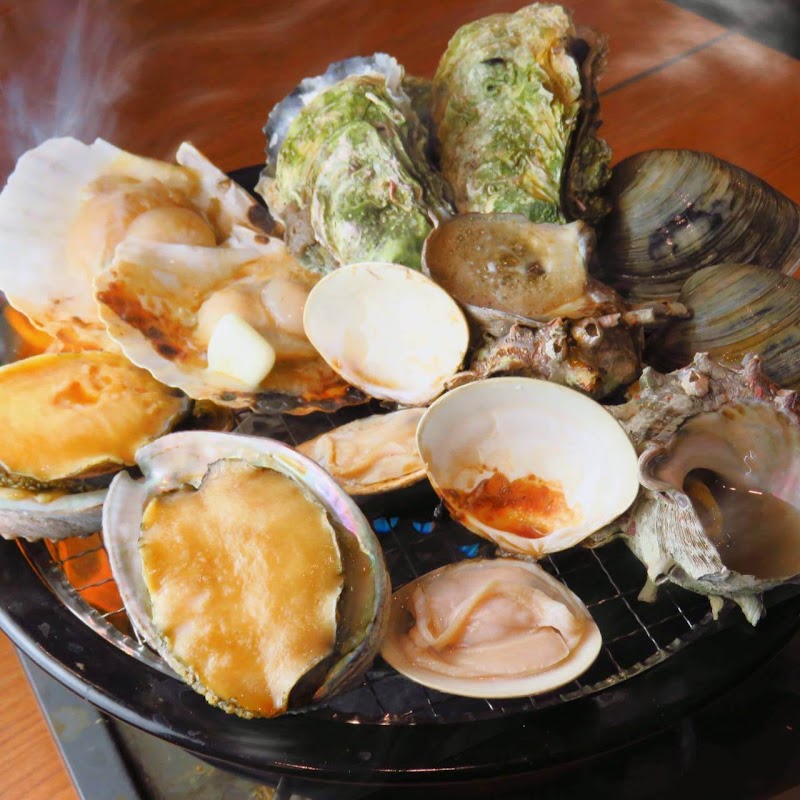 Kaisen Baikingu & Hamayaki BBQ Tamatebako