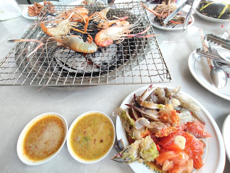Mungkorn Seafood Buffet & Fish Market