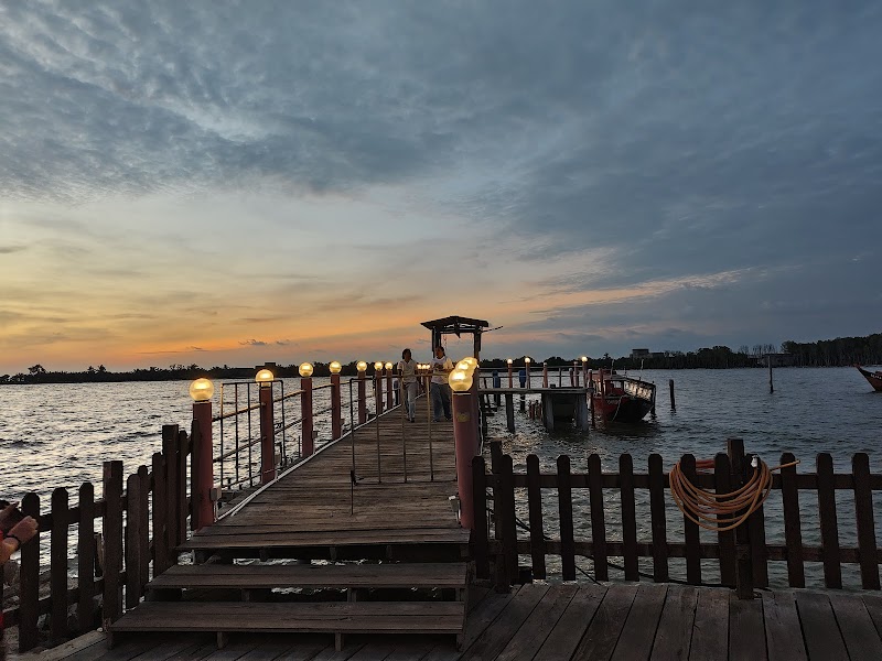 Hai Shang Ren Seafood Restaurant (Pork Free)