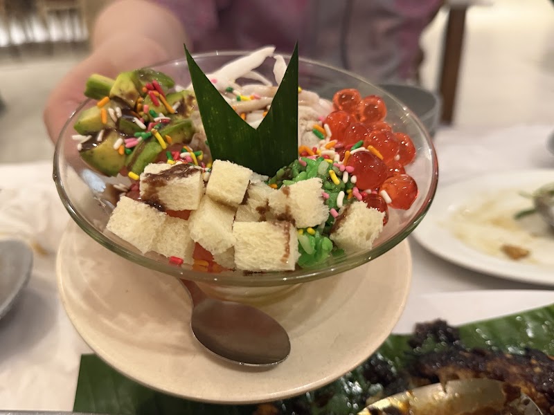 Layar Seafood & Ikan Bakar Pesanggrahan