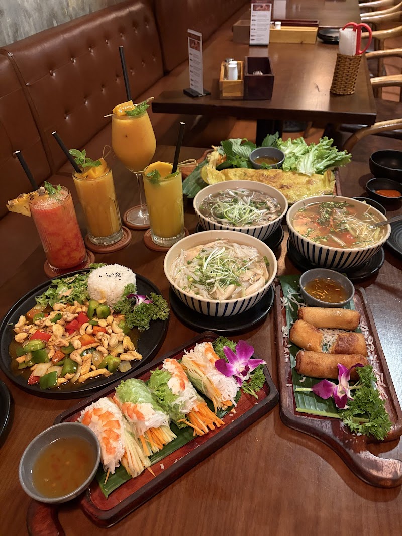 Hoang’s Kitchen -Vietnamese cuisine & Vegan food