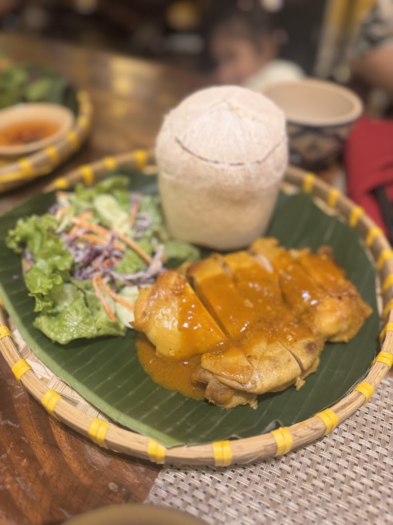 Home Saigon Restaurant