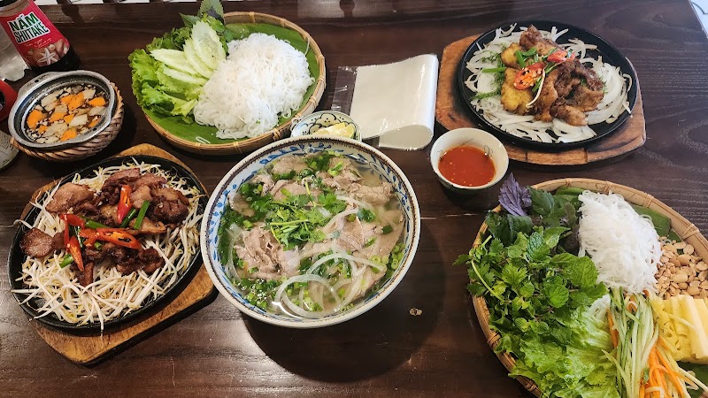 MẸT Vietnamese restaurant & Vegetarian Food 5