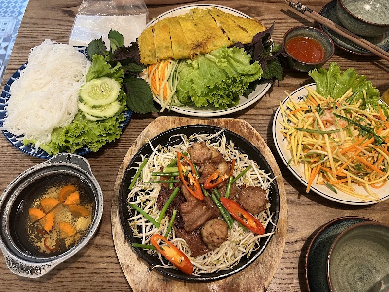 MẸT Vietnamese restaurant & Vegetarian Met 4