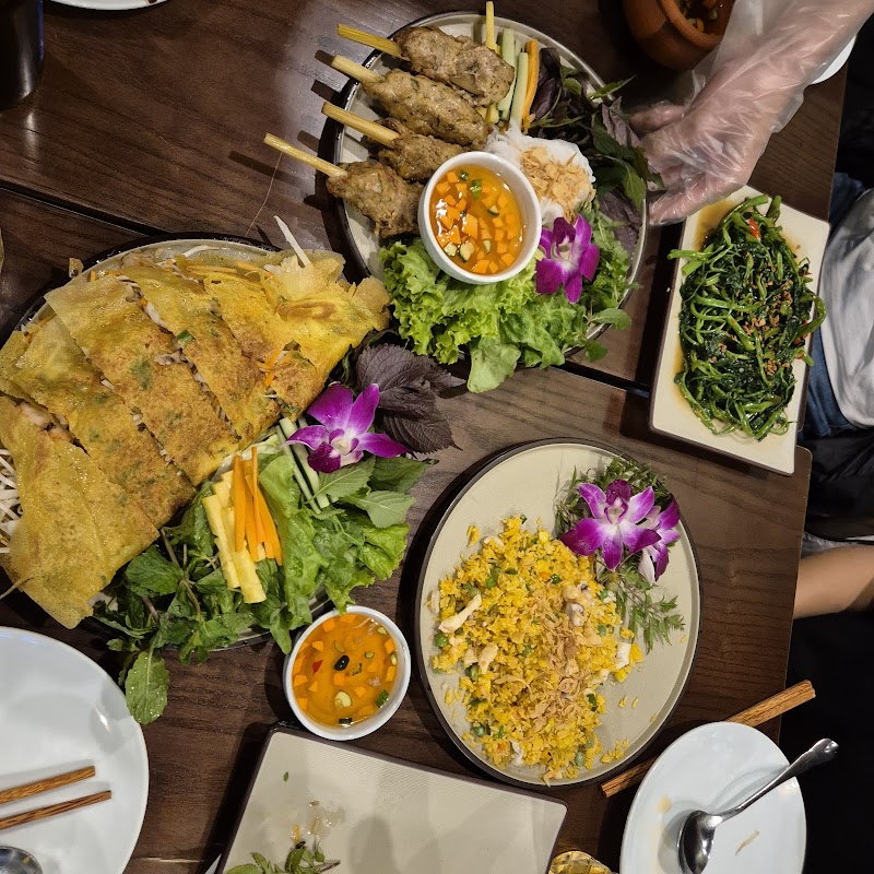 Tung's Kitchen