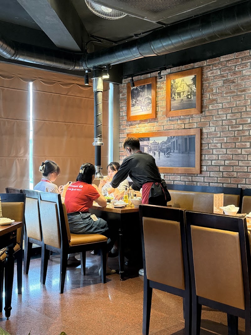 Vua Chả Cá Restaurant