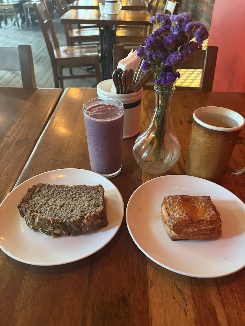 Wildflour Restaurant - Salcedo