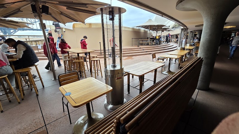 Opera Bar