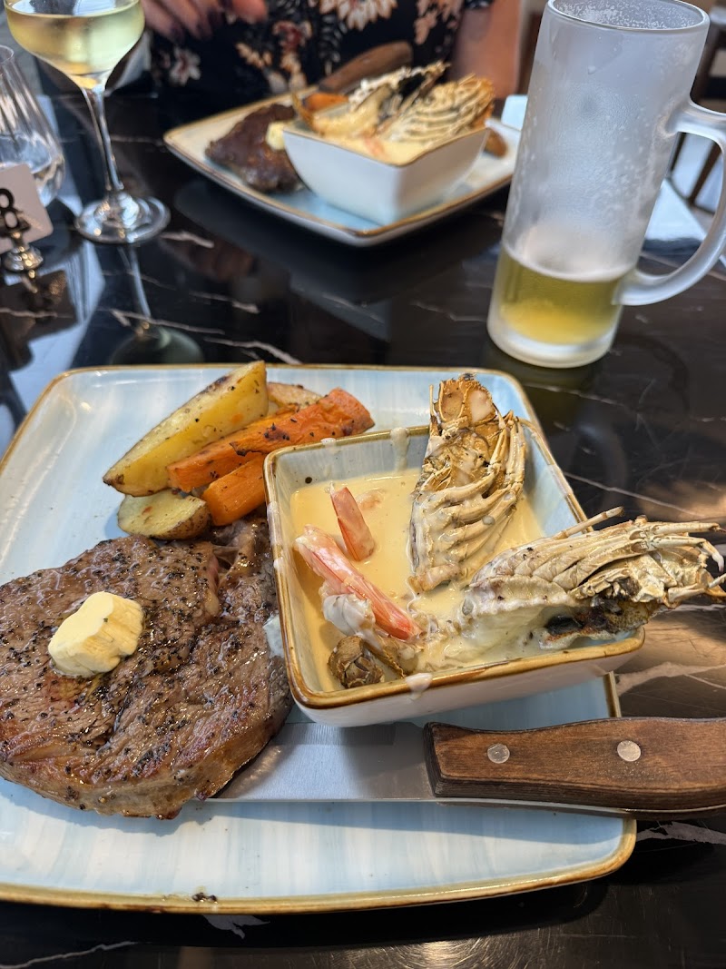 The Cray Seafood & Grill Restaurant Currambine