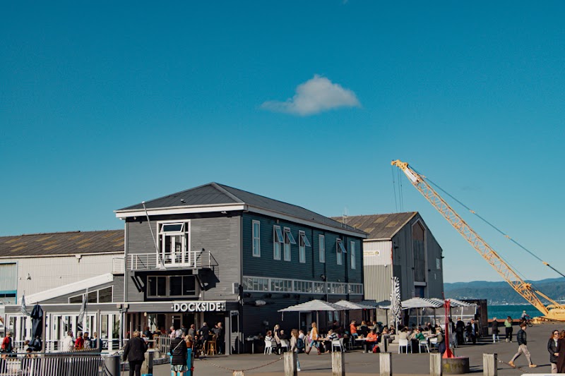 Dockside Restaurant & Bar