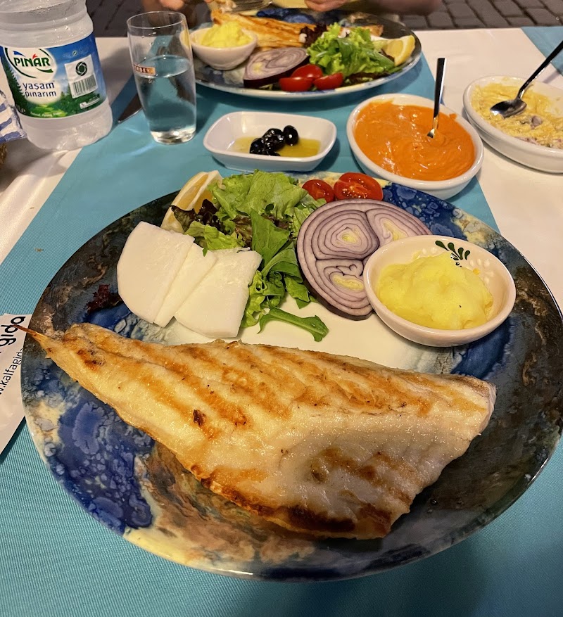 Balıkçı Meyhanesi Kaleiçi