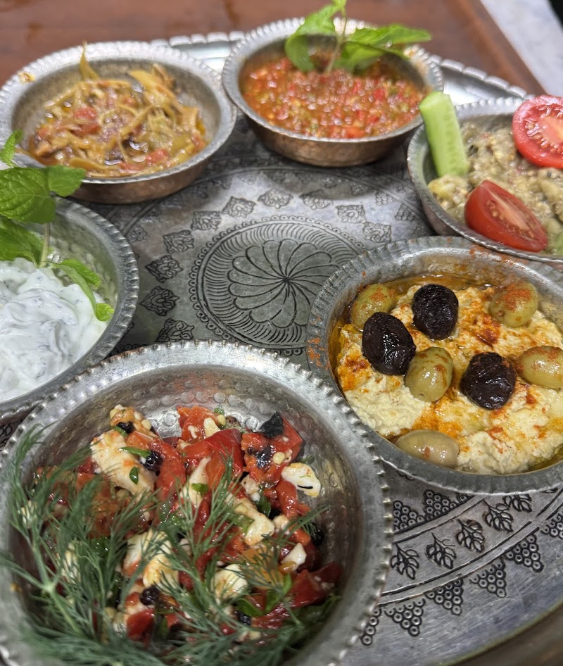 Şark Köşesi Restaurant | Kebap, Pide, Lahmacun ve Deniz Mahsulleri | Bodrum