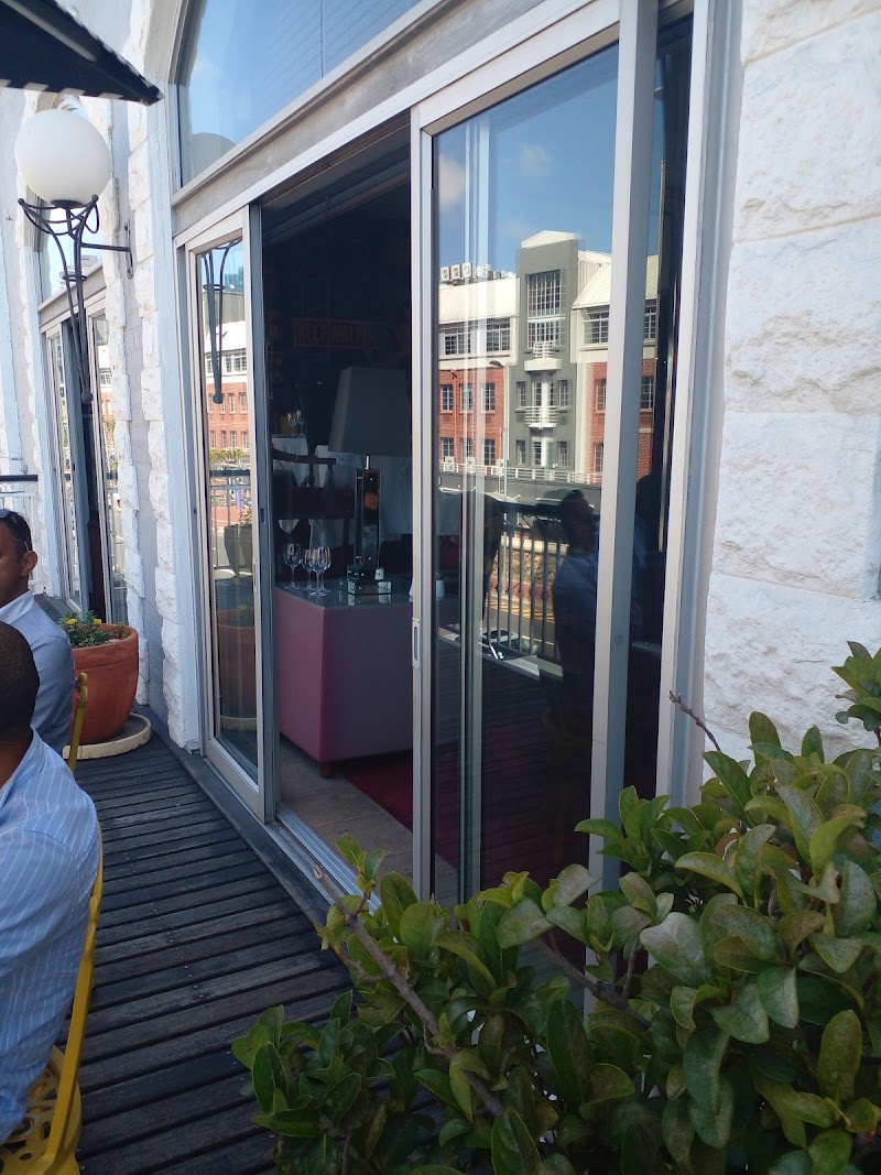 Pigalle Restaurant
