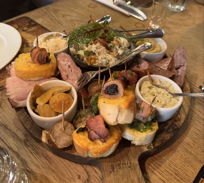 Starka | Restaurant & Vodkas