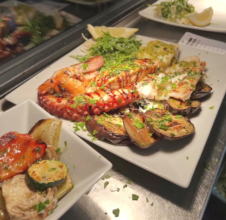 Seafood Market & Grill