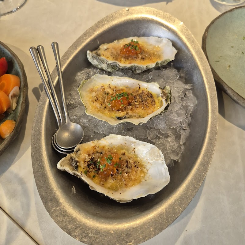 Rakin Seafood Bar