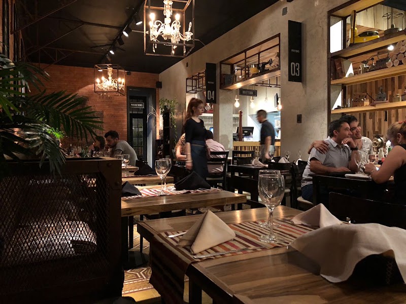 Primo Resto Bar