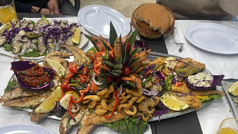 Poissonnerie, Restaurant et Traiteur