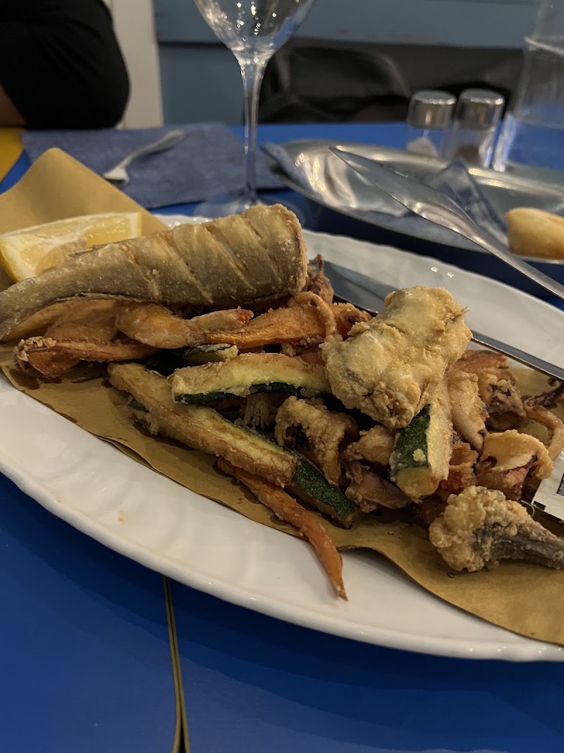 Enoteca Con Cucina Di Pesce