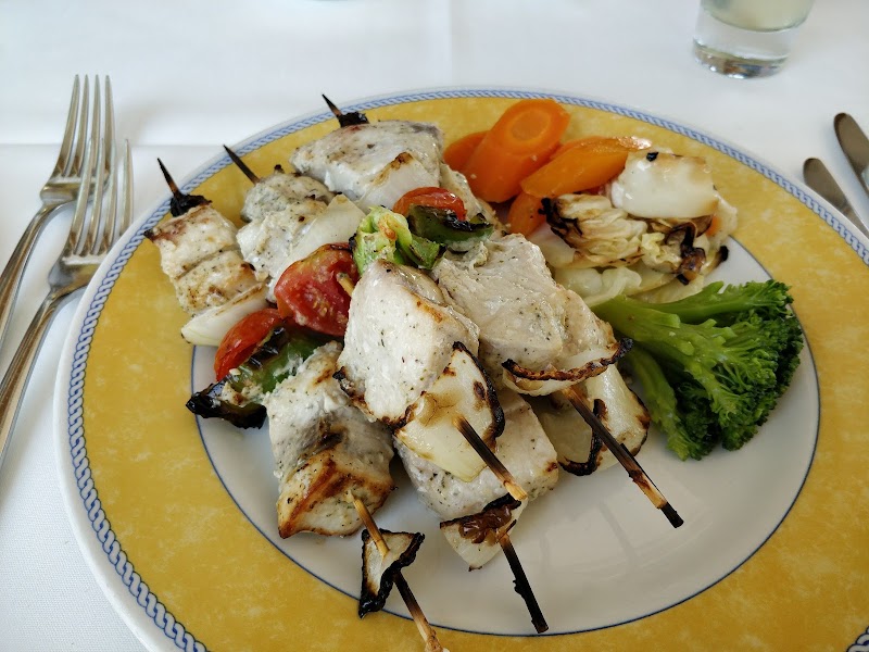 Pyxida Fish Tavern (Limassol Marina)