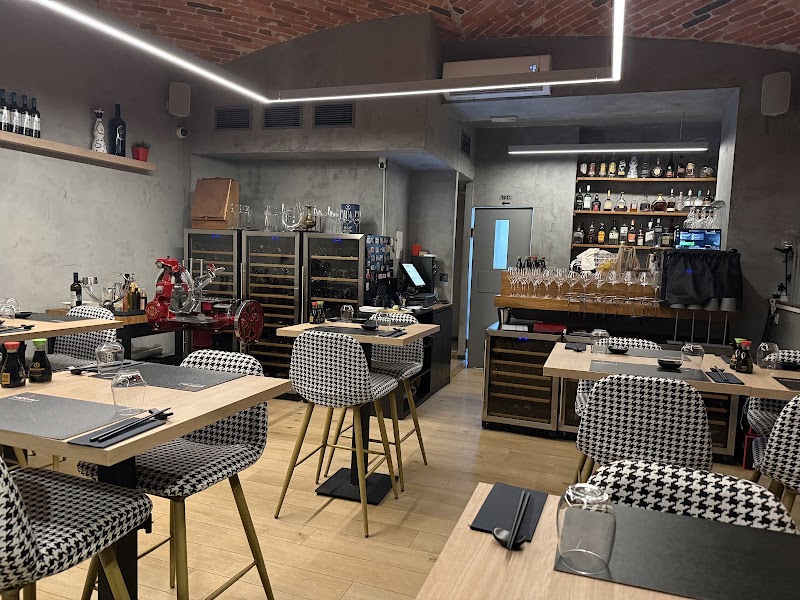 NOMU sushi & wine