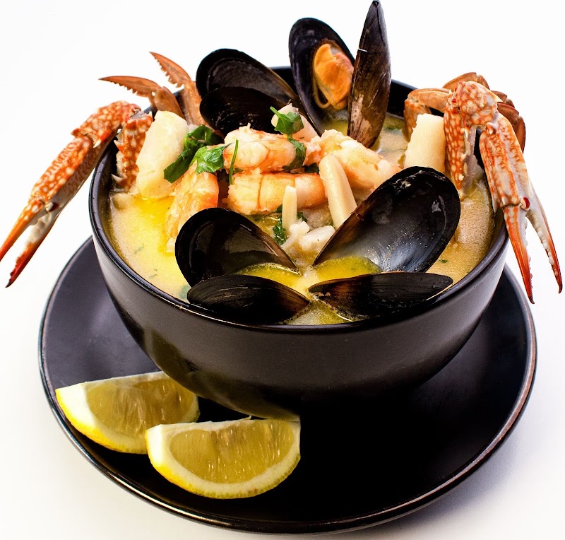 مطعم البرج للمأكولات البحرية alburj seafood