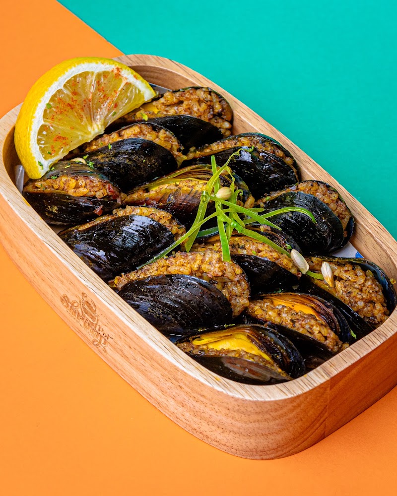 Shrimp Pot Seafood Restaurant Al Hudayriat Island - Abu Dhabi | UAE