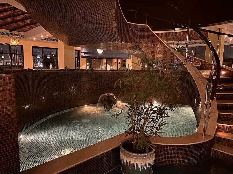 La Perle Sea Food Restaurant