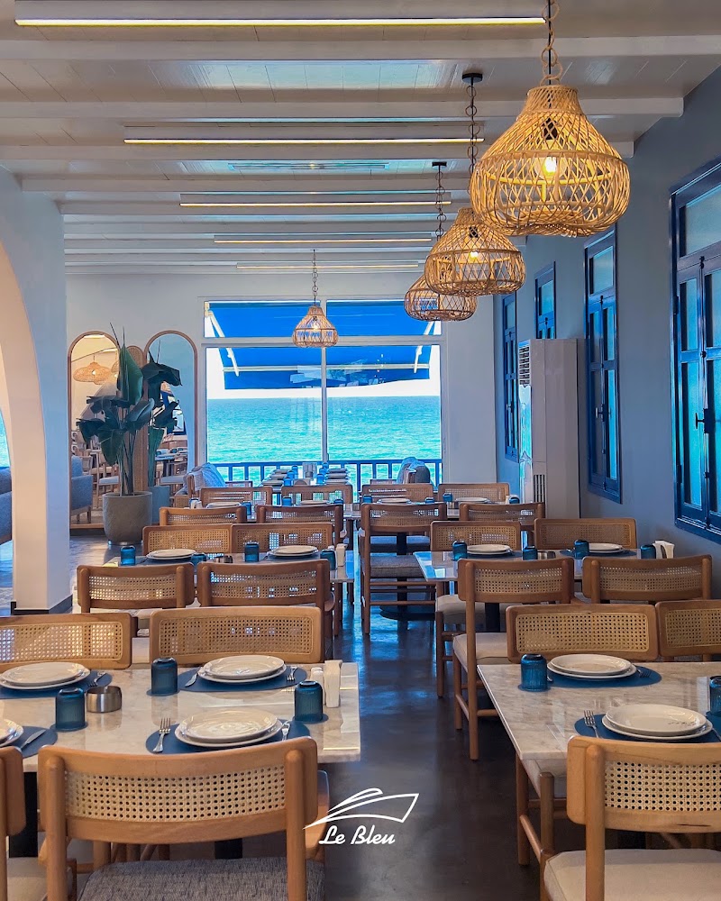 Le Bleu seafood restaurant