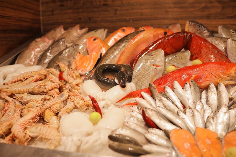 Fares seafood Almaza