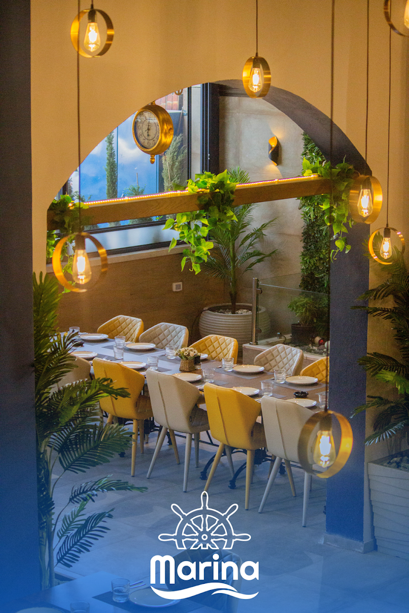 Marina seafood restaurant
