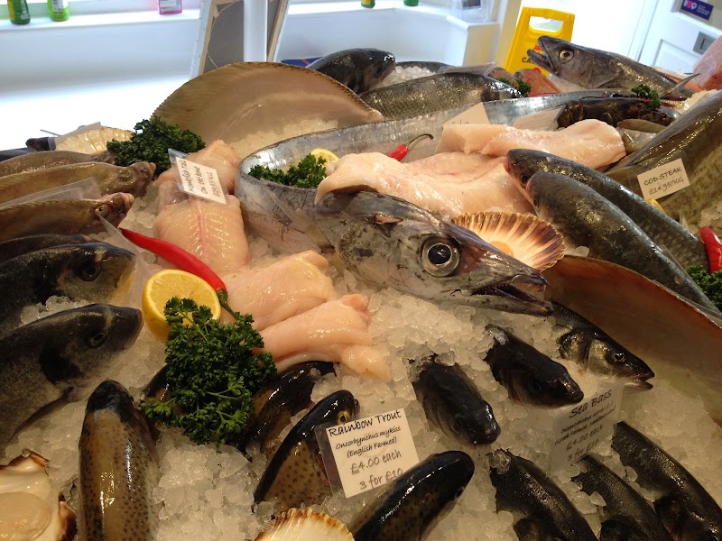 "La Petite Poissonnerie" Oyster Seafood Bar & Fishmonger