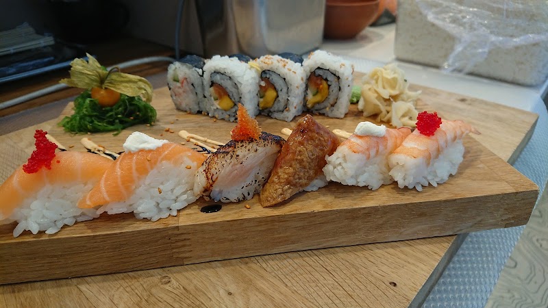 Fusion Sushi