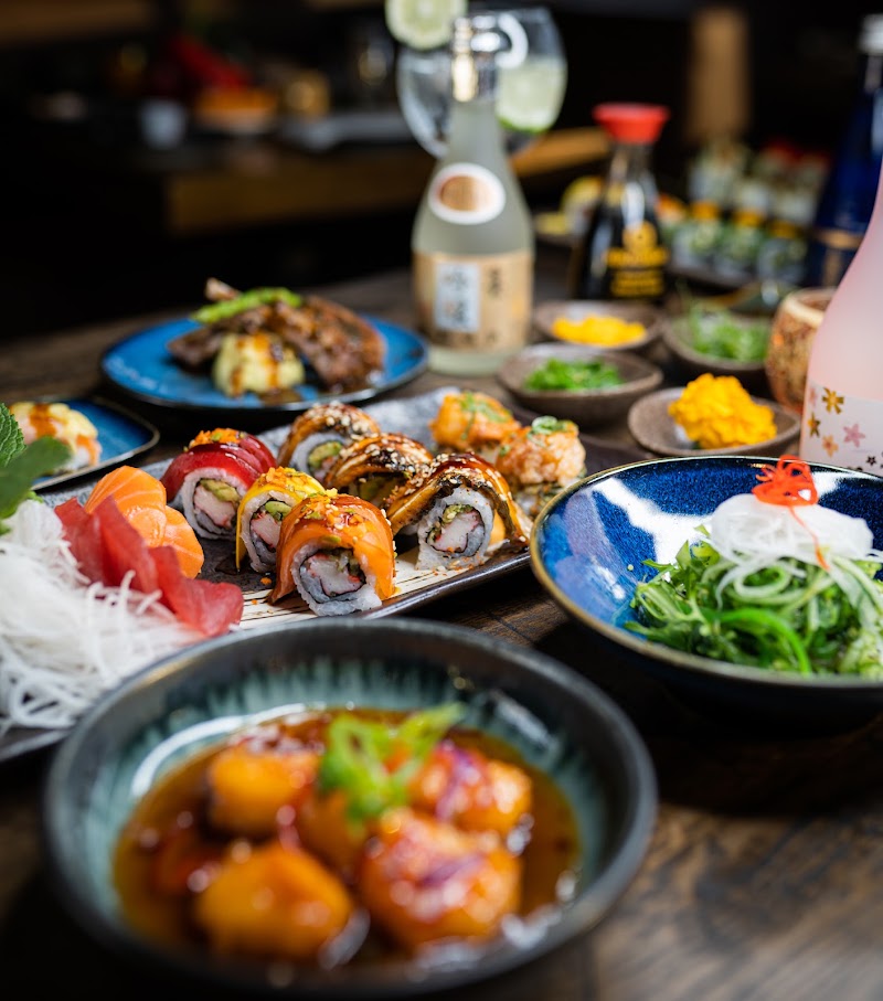 Ixi Restaurant Sushi & Grill & Drink