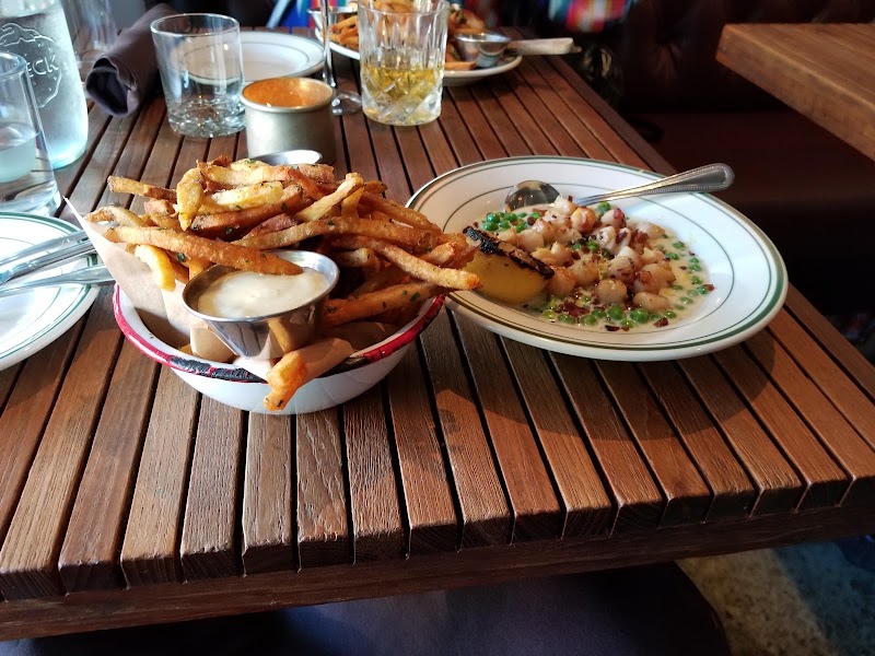L & E Oyster Bar
