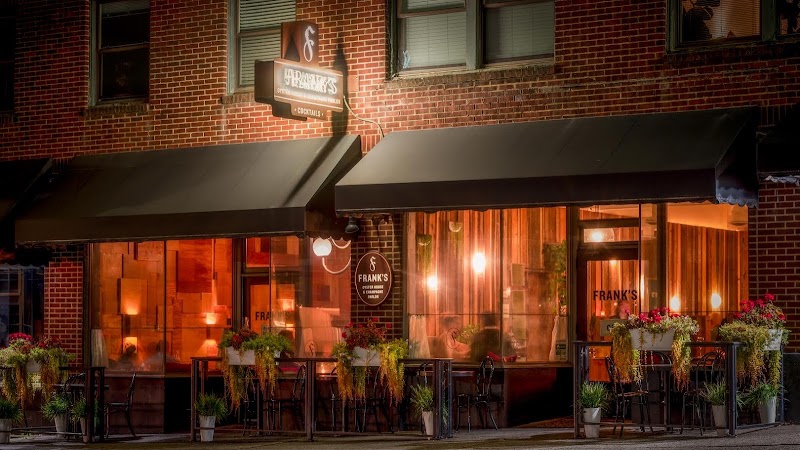 Frank's Oyster House & Champagne Parlor
